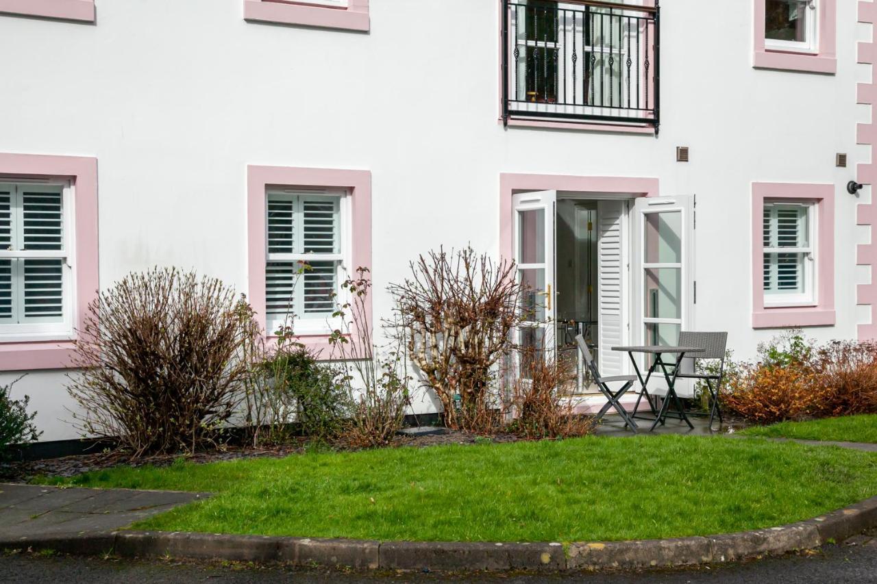Keswick Ground Floor Apartment With Parking Kültér fotó